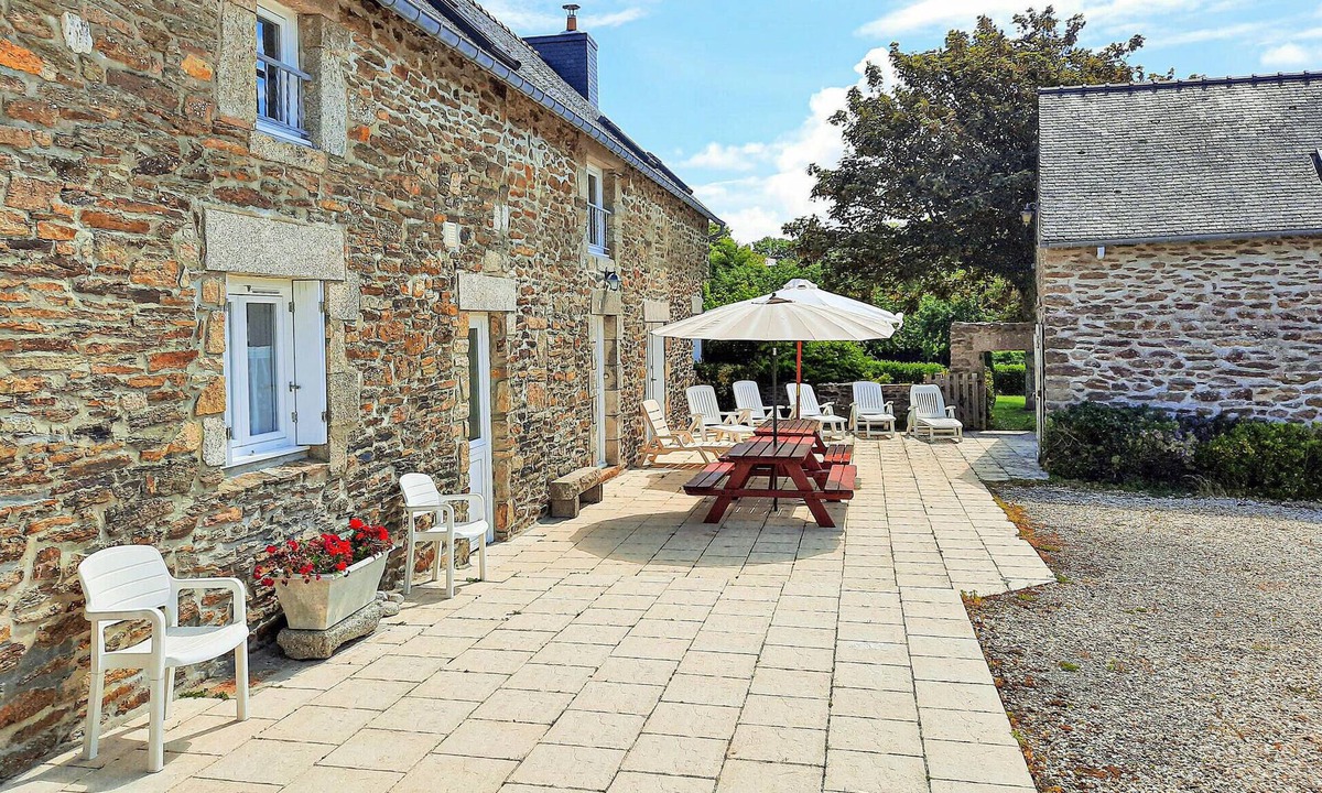 Clohars-Carnoet House | Beautiful home in Clohars Carnoet
