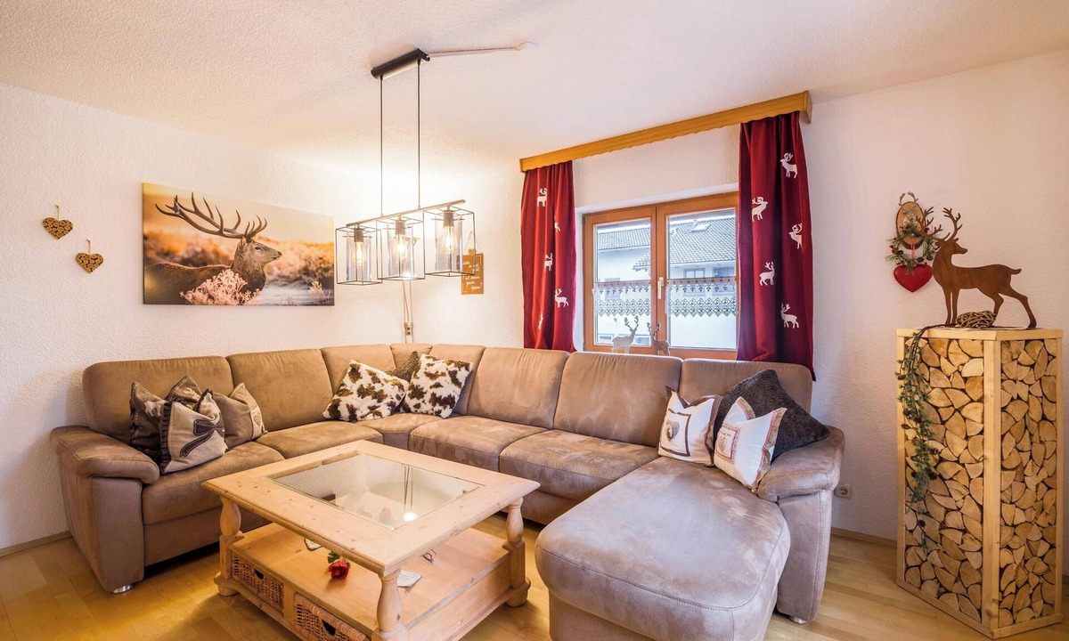 Feldwies House | Rustic Holiday Home Annelies with Wi-Fi, Garden, Terrace