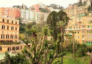 Amedeo Square in Naples
