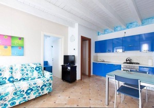 Holiday apartment San Felice del Benaco for 1 - 4 persons with 1 bedroom - Holiday apartment in one in San Felice del Benaco