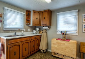 Orchid Bliss- Cute & cozy cottage by the beach in Sauble Beach