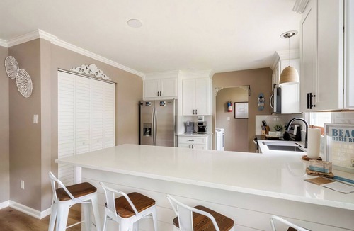 Town Bank House | 3 bedroom Family Friendly Retreat By the Bay!