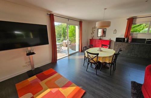Guipavas Apartment | A l'escale fleurie