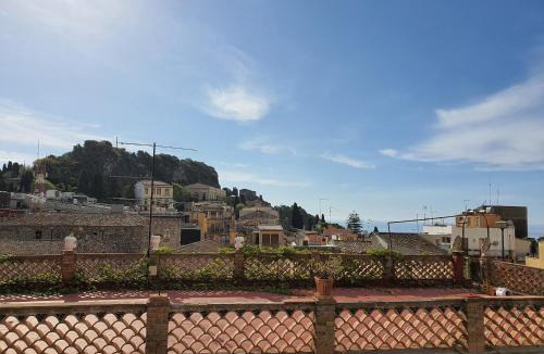 Taormina Bed & Breakfast | B&B Odeon