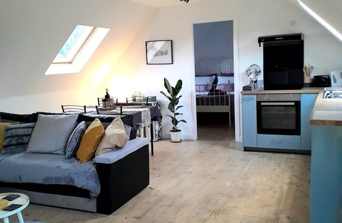 Spezet Apartment | Charming apartment in rural Brittany, relax or work in peace and quiet.