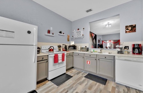 Regal Palms House | Disney Family Resort: Pool & Free Parking, 15 Mins to Disney, Regal Palms Resort