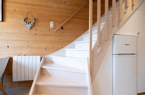 Saulxures-sur-Moselotte Cottage | Duplex Cottage Between Lake and Mountains in the High Vosges