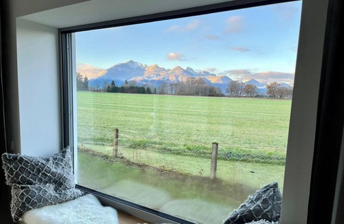 Uebersee House | Ferienhaus Almau.Bayern - Charming bungalow with large garden & mountain views