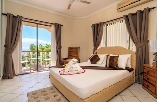 Glacis House | Homerez - House, Machabee