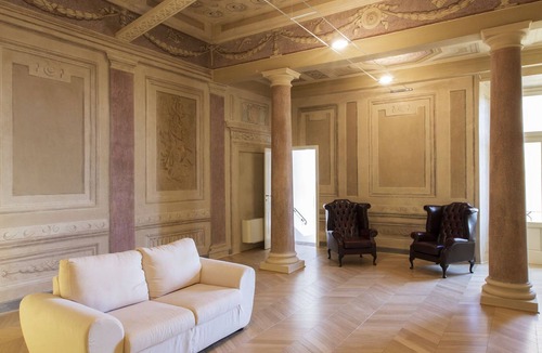 Cortona Apartment | Lovely apartment for 2 guests with WIFI, A/C, TV, pets allowed and panoramic view