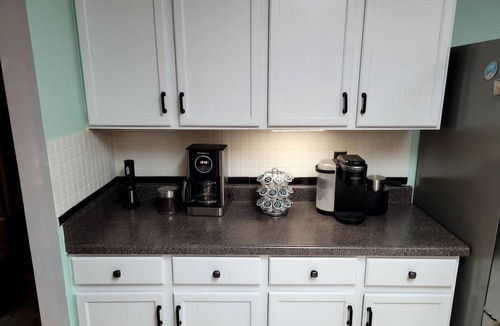 Braun's Farm House | Modern Family Retreat/Stylish 3BR + GAMEROOM Near Six Flags & SeaWorld