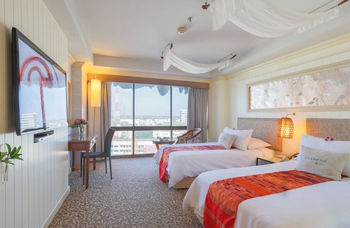 Mukdahan Hotel | Ploy Palace Hotel
