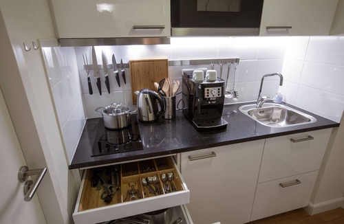 Haarlemmerbuurt Apartment | Quiet and centrally located Canal Apartment