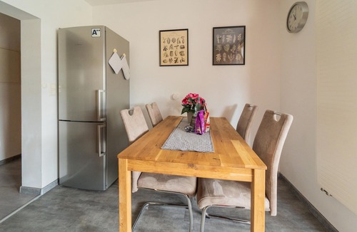 Zella-Mehlis Apartment | Rückzugsort mit Waldblick