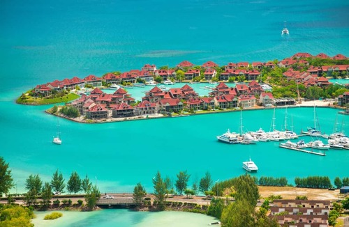 Mahe Island Boat Rental | Sun-Kissed Sailing Adventure in Isla de Mahe, Seychelles