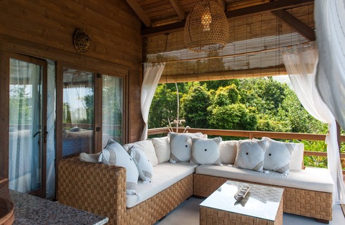 Grand'Anse Praslin Ski Chalet | Veuve Noire - Private pool + Free Wifi + Outdoor Showers