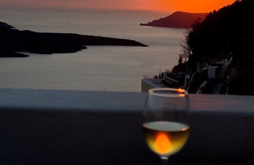 Fira Villa | Villa DALI Leda - New private villa with jacuzzi and amazing view to the volcano