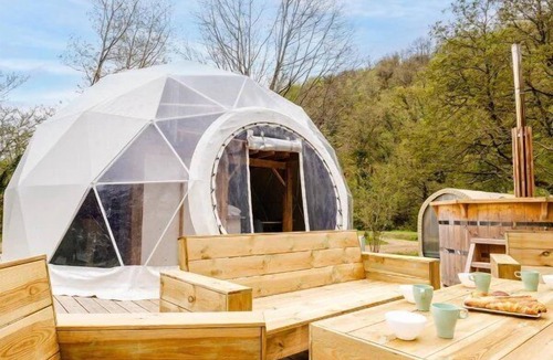 Huelgoat House | ZEcamping 3* piscine chauffée animaux acceptés locatif 5 pers