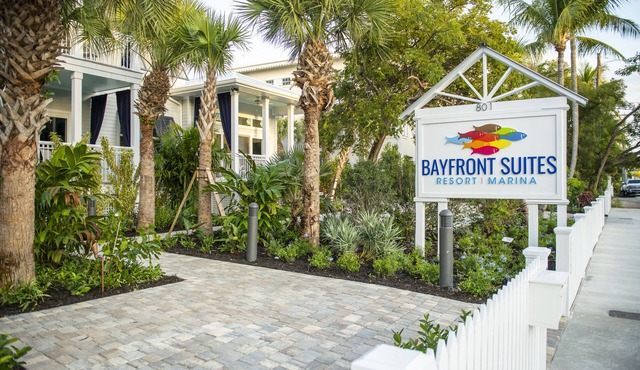 4-Bed 4.5 Bath Condo @ Bayfront Suites - CLEANING FEE INCLUDED Non-Waterfront in Key West