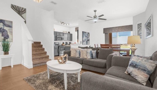 4 Bedrooms/3 Bathrooms/Regal Palms (814 CA) in Davenport