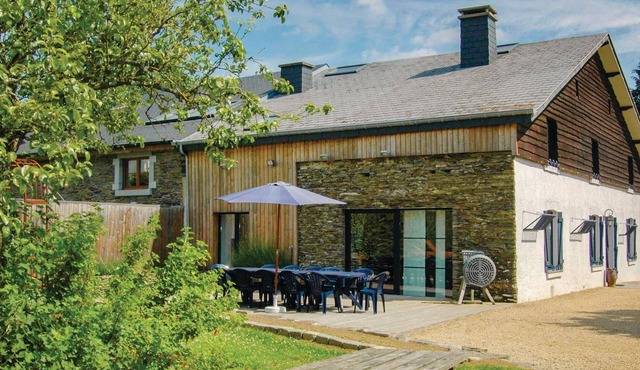 5 bedroom accommodation in Nadrin in Nadrin