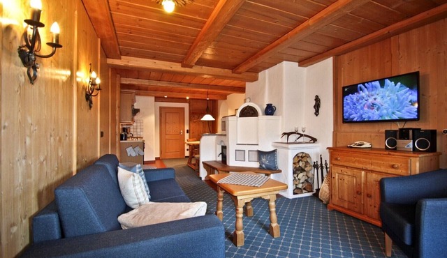 Alpenpanorama Vacation Rental, 68 square meters, with balcony, kitchen, Wi-Fi in Ruhpolding