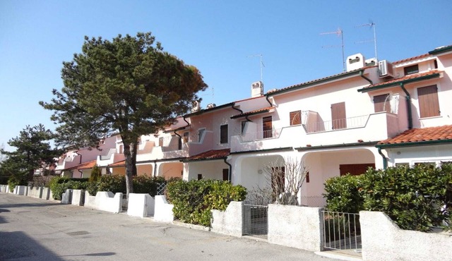 Beachside Holiday Home in Porto Santa in Porto Santa Margherita (VE)