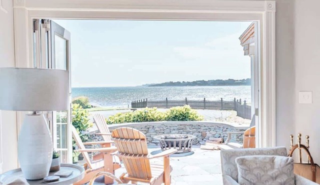 Beach Haven by STAY Newport in Middletown