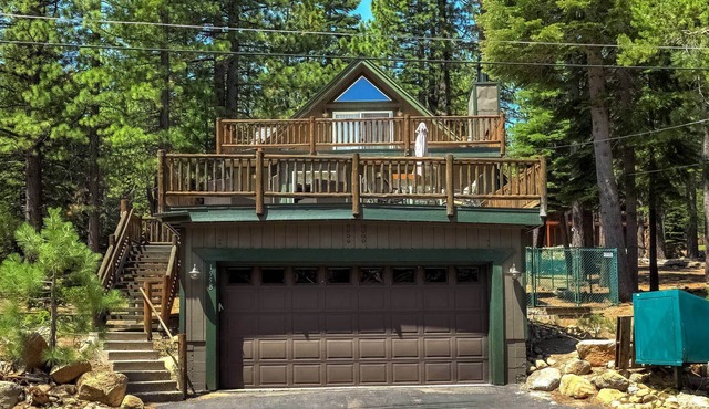 Bear Pause 4BR | Large Deck & Balcony in South Lake Tahoe