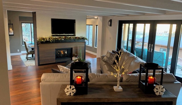 Beautiful home, excellent location and room for the entire family in Durango. in Durango