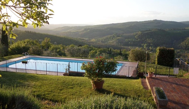 Borgo Sicelle Residence in San Donato in Poggio