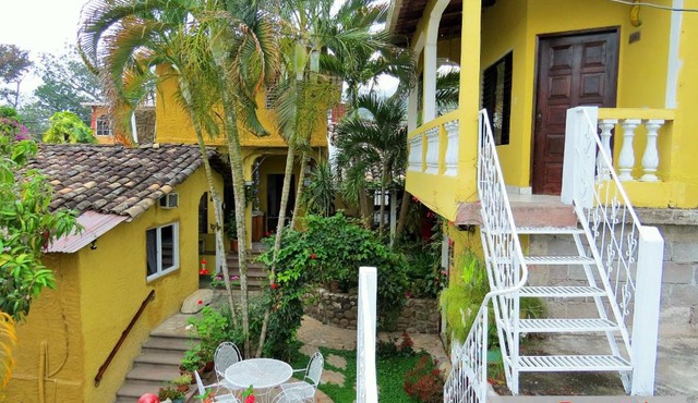 Casa Doña Elena B&B in Copan Ruinas