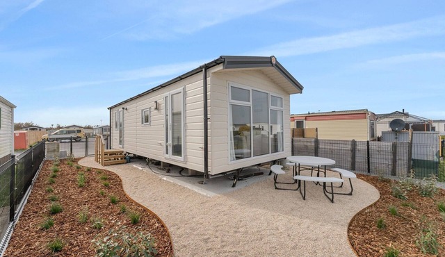 Chalet in De Haan with terrace in De Haan