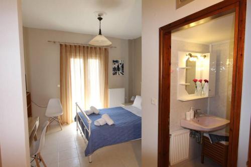 COZY APARTMENT IN THE HEART OF THE TOWN in Argostoli