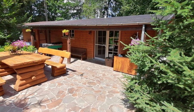 Cozy Chalet with Sauna, Wibrin in Wibrin