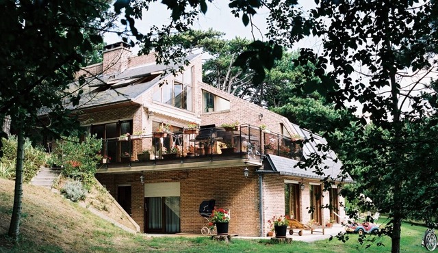 Etretat Villa 339m2 2 apartments 6 bedrooms 12-15 pers sea view cliffs golf course **** in Étretat