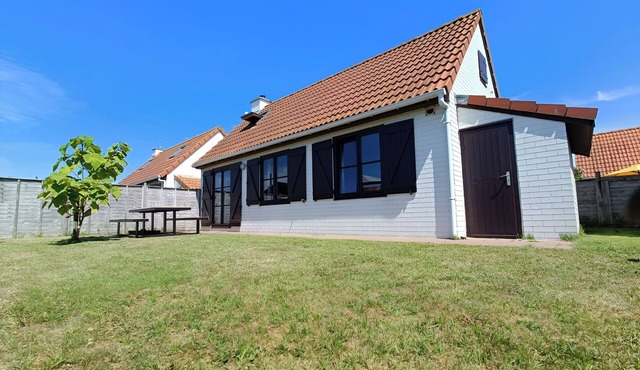 Fabiola with parking & garden by Interhome in De Haan