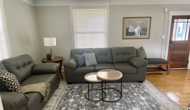 Fantastic Home-Walk to Lake Superior, close to Canal Park, Hospitals. in Duluth