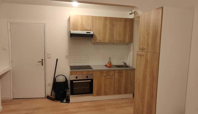 Furnished accommodation near the station in Lorient