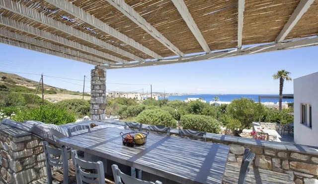 Gorgeous Greek Villa with Private Pool in Ampelas