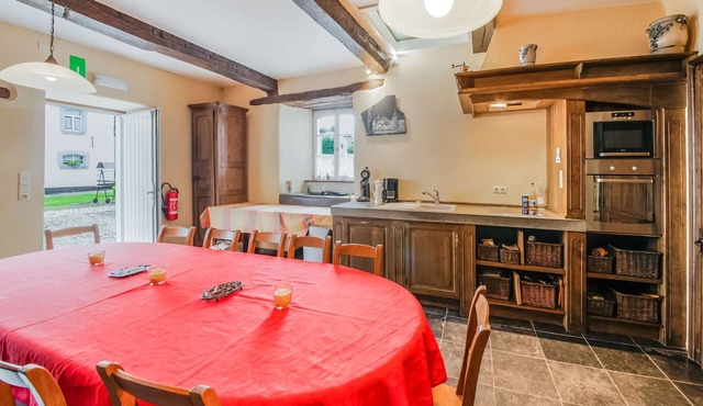 Heritage Holiday Home in Gouvy with Fenced Garden in Gouvy