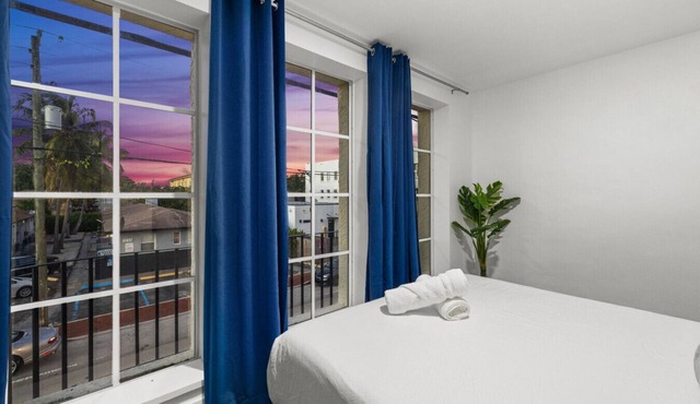 KING OF MIAMI - 2bd suite 1 mile from Brickell in Miami
