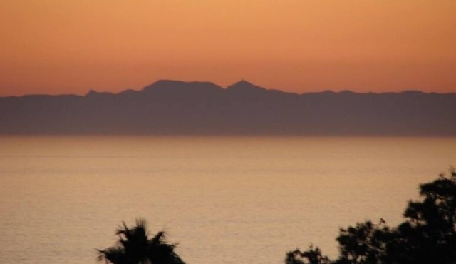 Laguna Beach = Tropical - Cottage with Ocean View in Laguna Beach