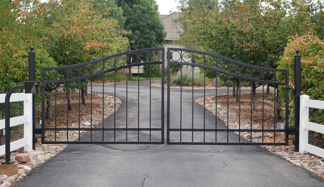 Large Estate Close To Everything. in Greenwood Village