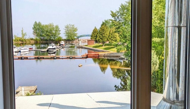 Le Cocon du Rivage Lac-Saint-Jean in Roberval
