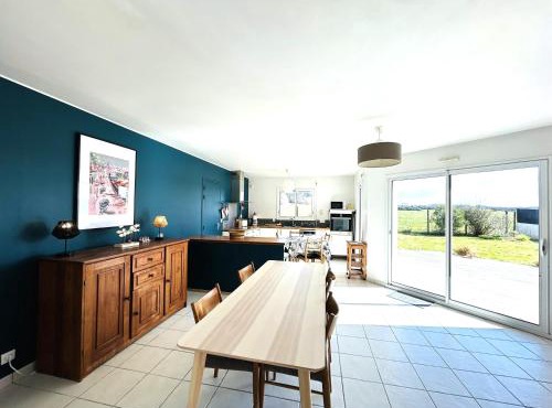 Maison 6 pièces 8 personnes proche plage du Fort-Bloqué - Wifi - EVA in Ploemeur