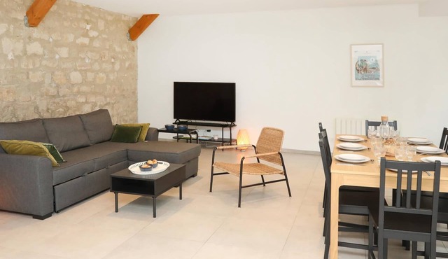 Maison Le Clos des Cerfs avec jardin privé in Senlis