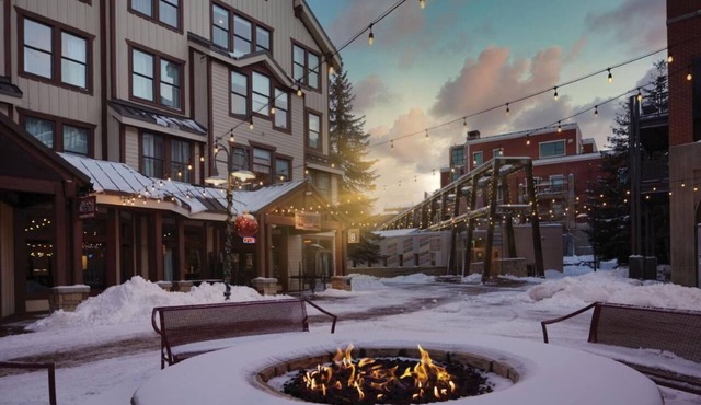 Marriott’s Summit Watch Studio - Ski-In Location & Mountain Views in Park City
