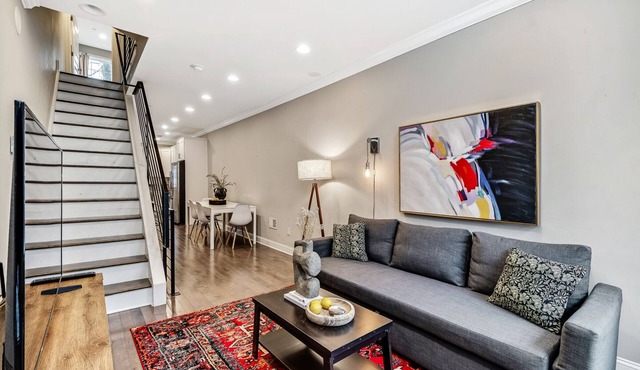 Modern Fishtown 4Bed/3Bath w/Roof-deck + Patio! in Philadelphia