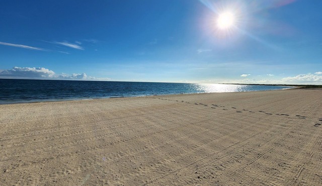Northwest Nirvana-Gorgeous & serene. New renovation & listing. in Providenciales